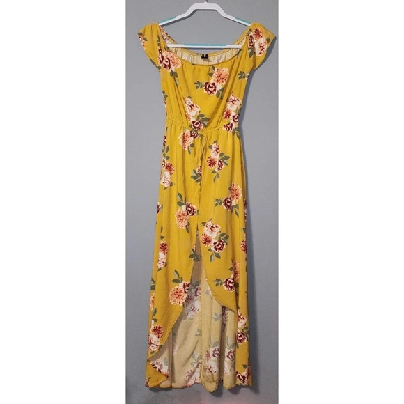 🌻🌻Rue 21 Yellow Floral Romper Jumpsuit, Medium - Picture 2 of 8